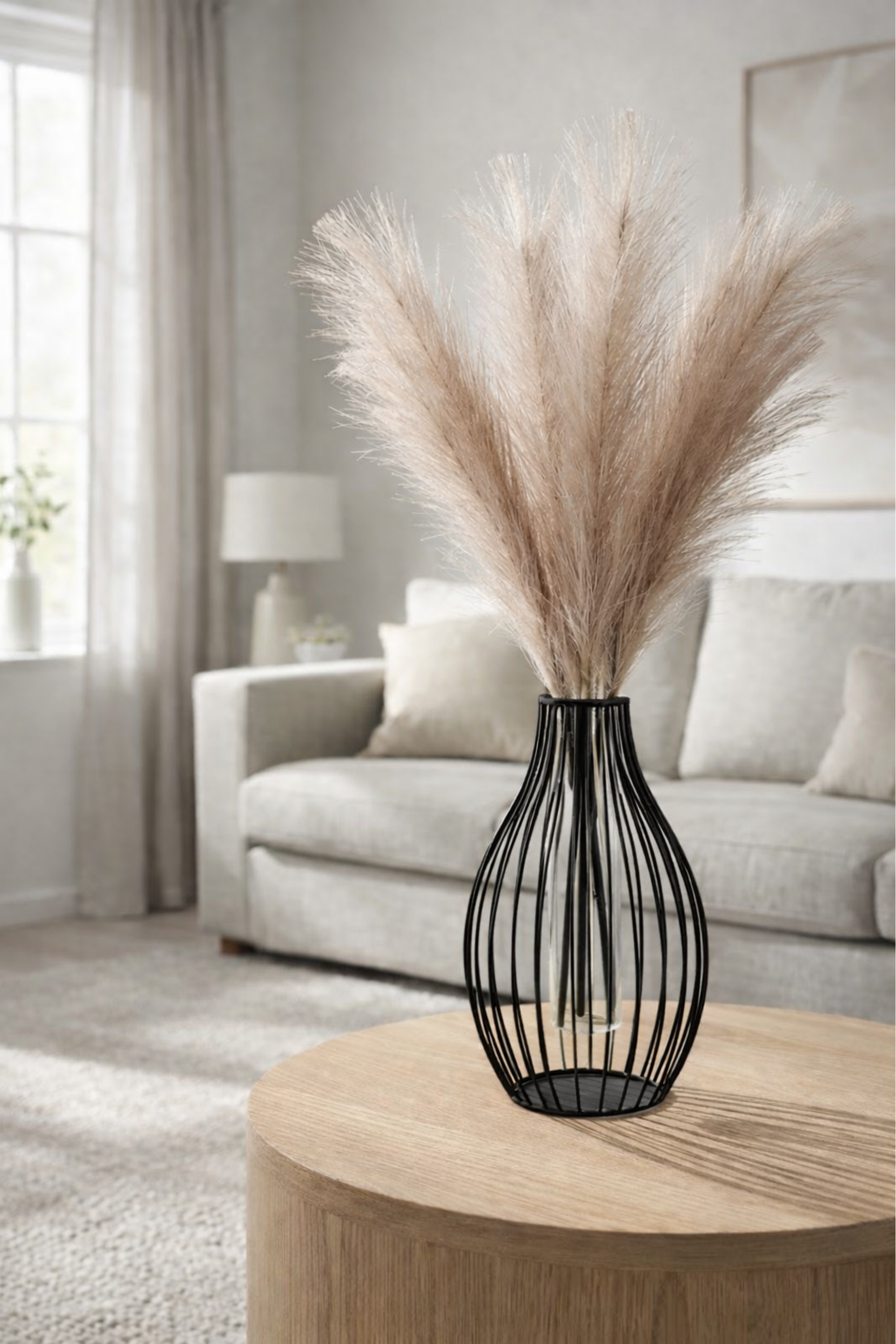 Modern Outline Vase - BLACK